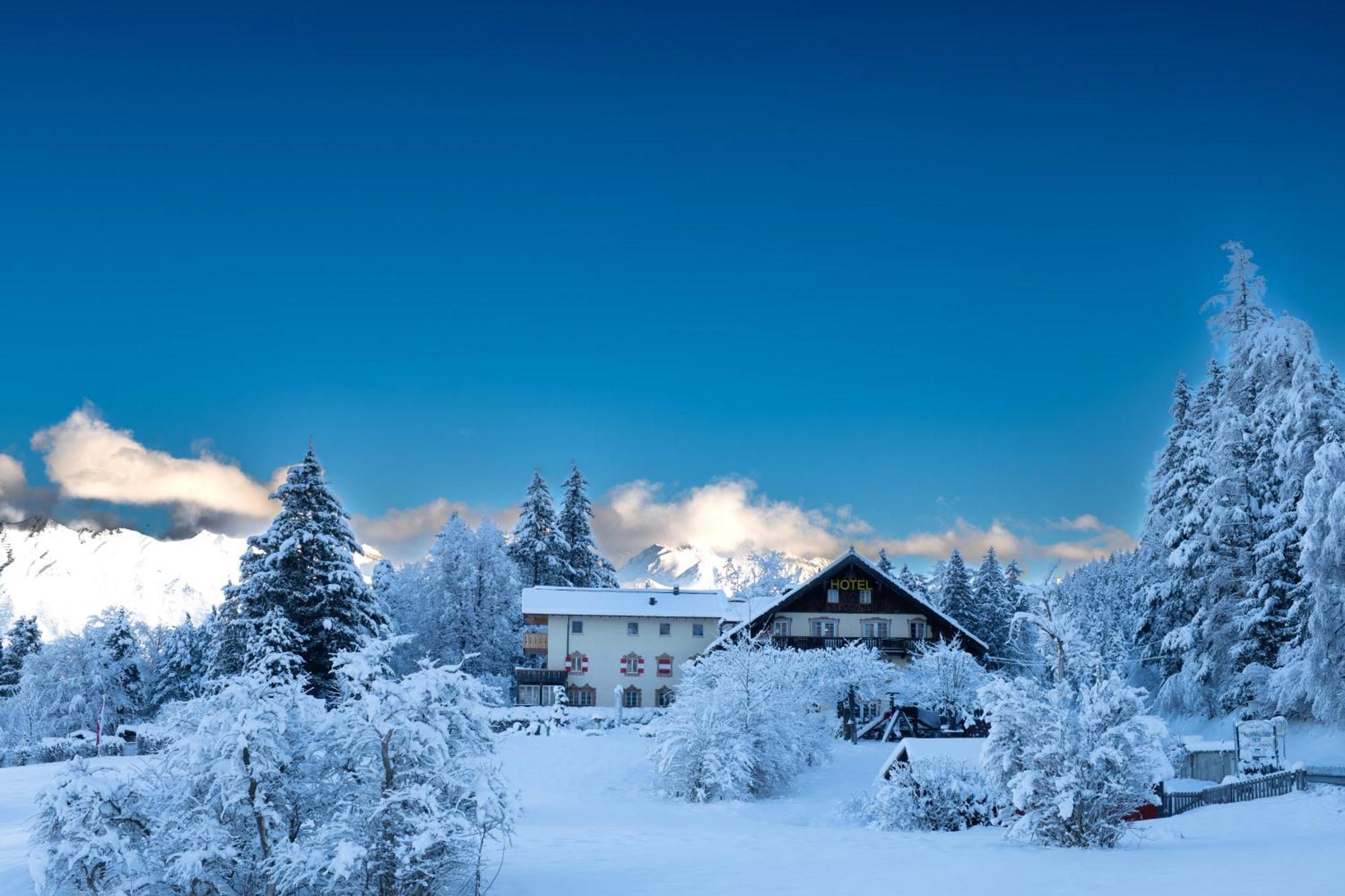 Hotel Restaurant Gruenwalderhof Patsch Buitenkant foto