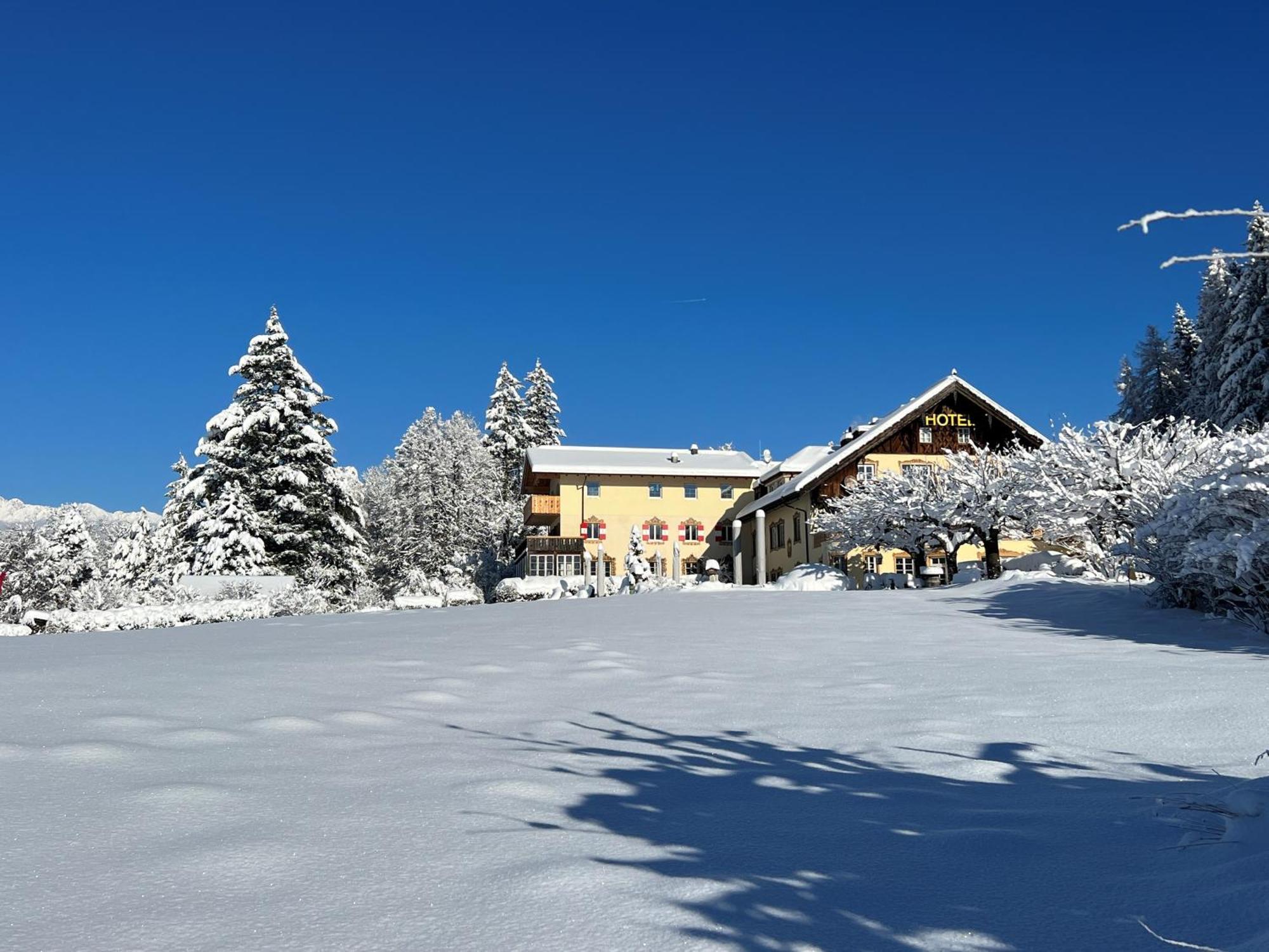 Hotel Restaurant Gruenwalderhof Patsch Buitenkant foto